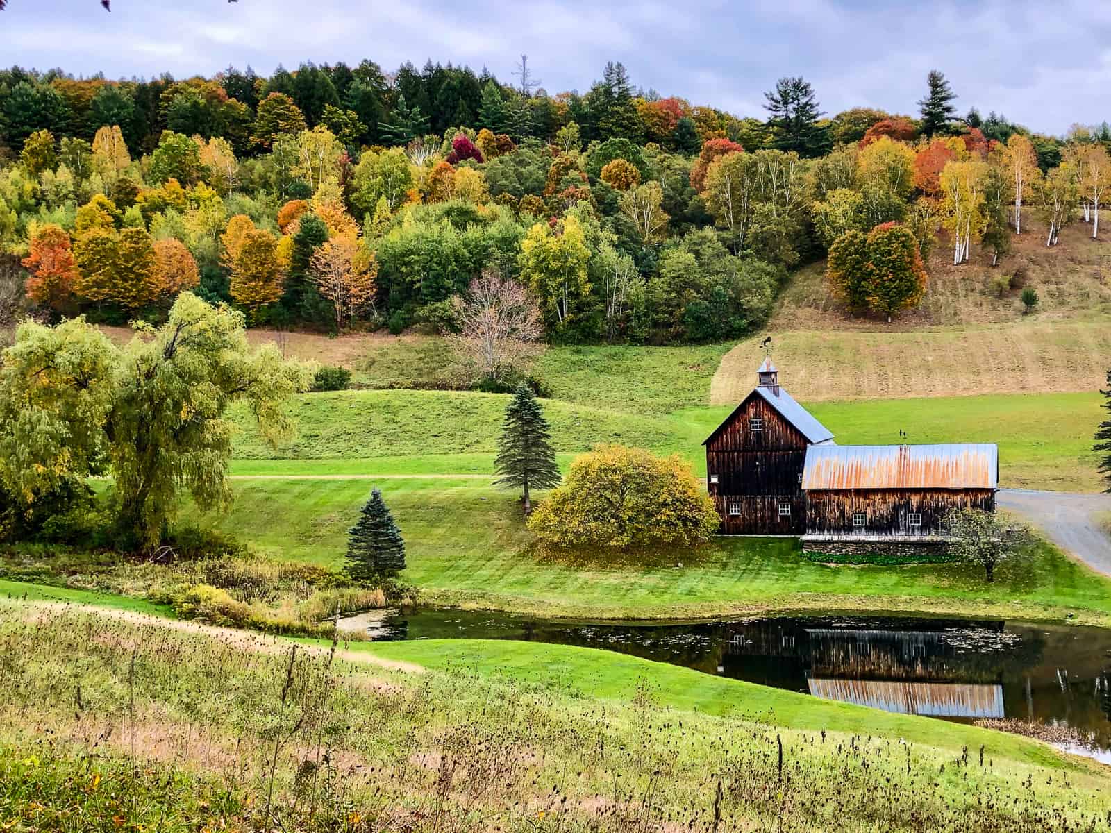 A Fall Guide to Woodstock, Vermont Compass Roam
