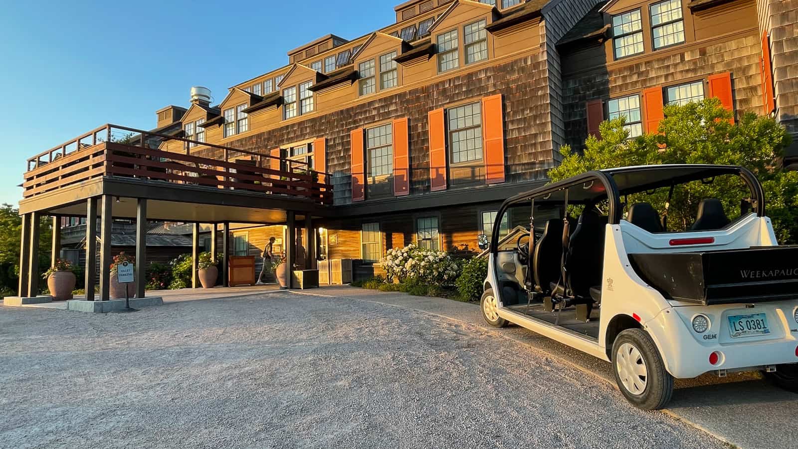Weekapaug entrance - luxury Rhode Island family resort Weekapaug Inn
