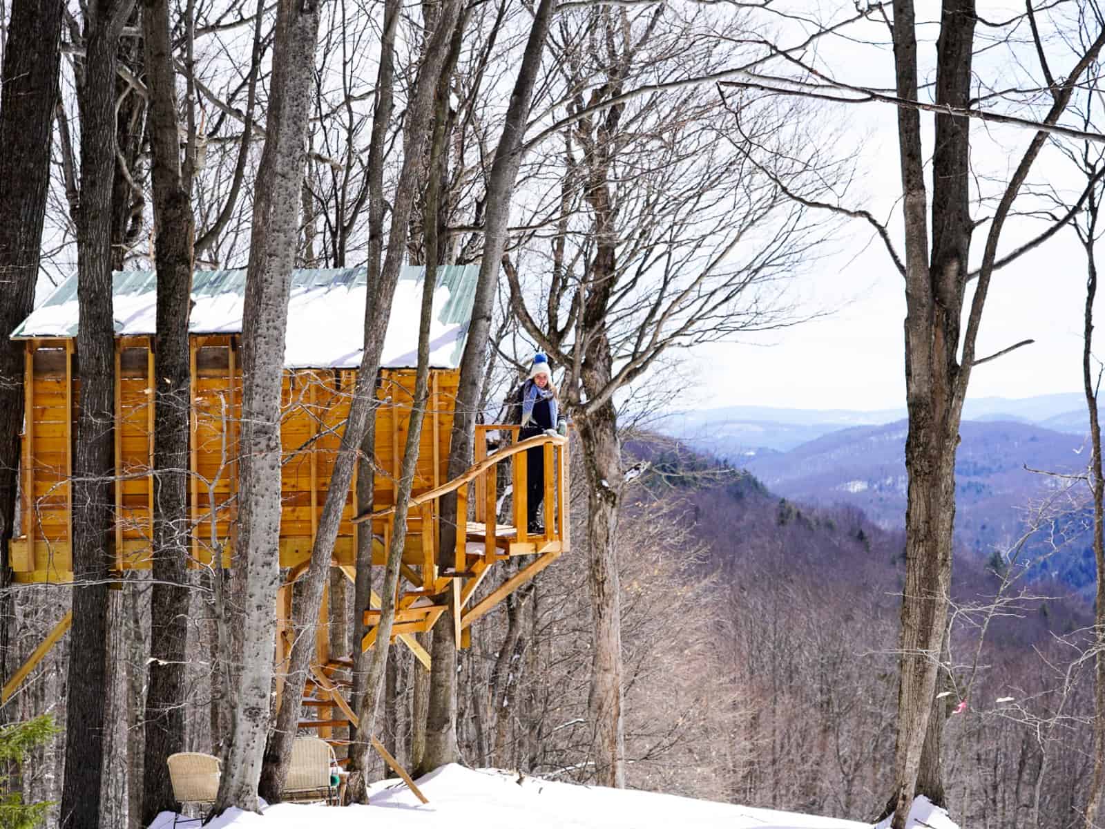 treehouse overlooking valley - twin farms