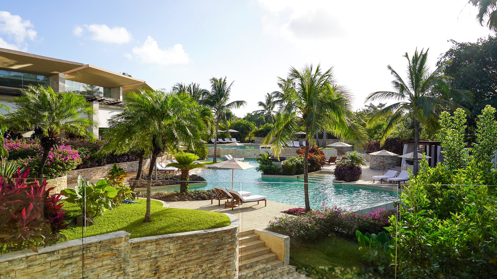 casa del lago pool - rosewood mayakoba luxury family resort