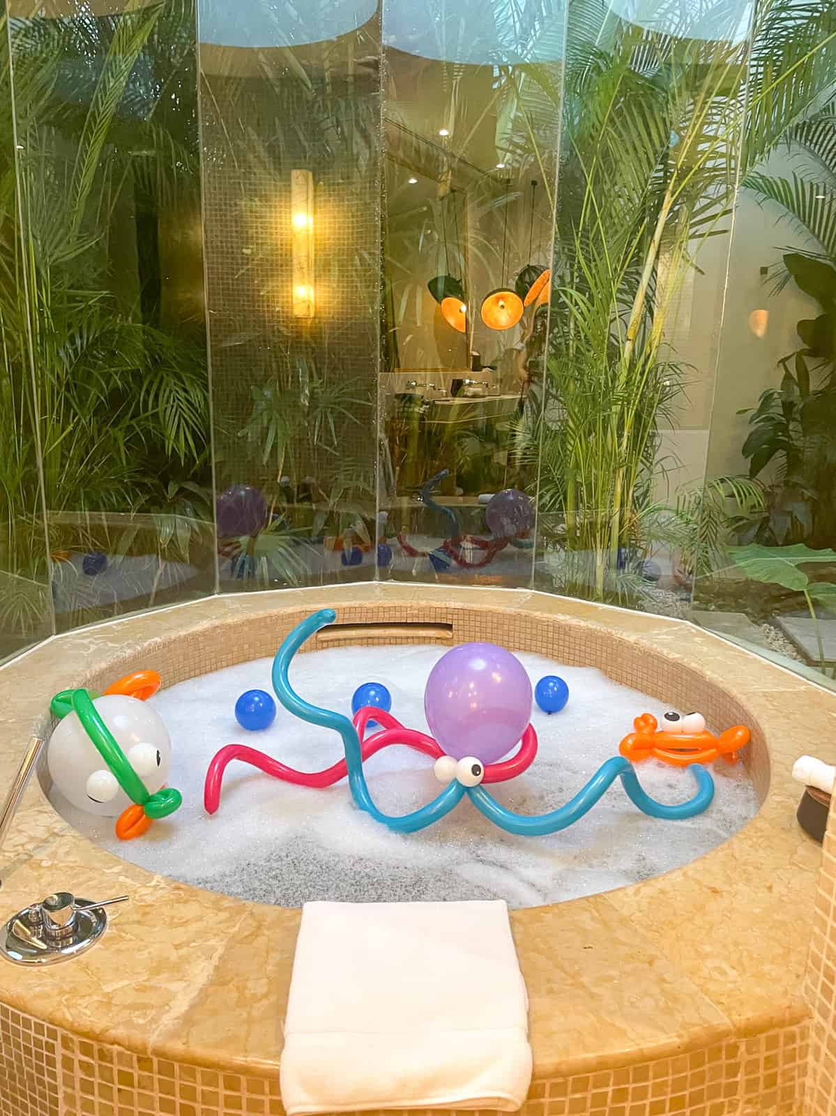 bathtub - rosewood mayakoba luxury family resort