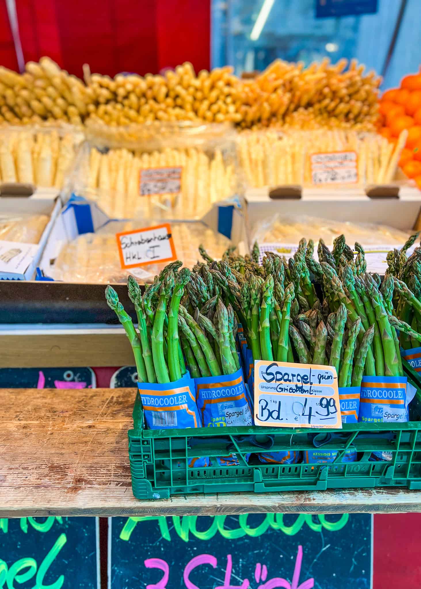 asparagus at the Viktualienmarkt
