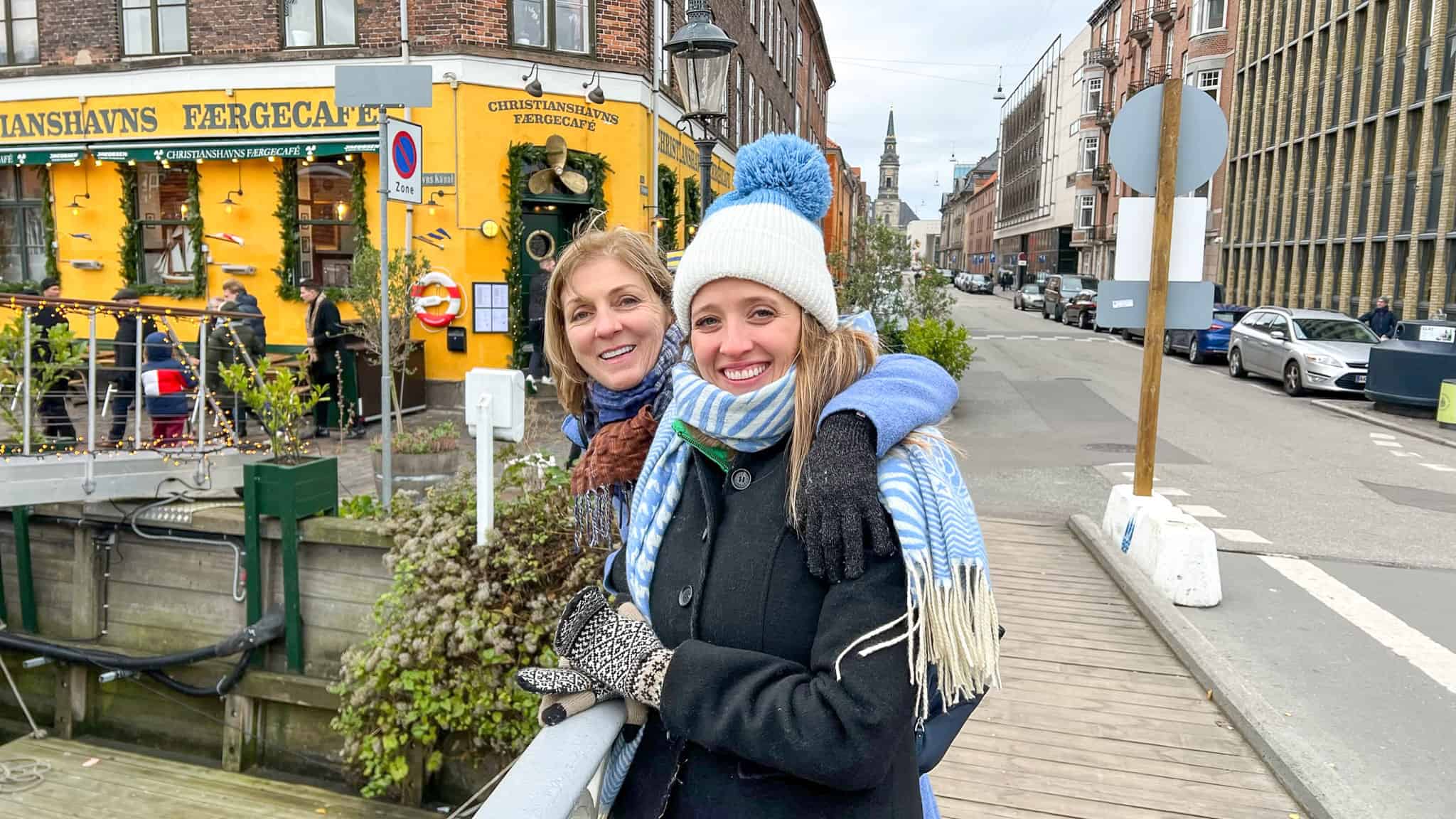 mom and daughter Copenhagen