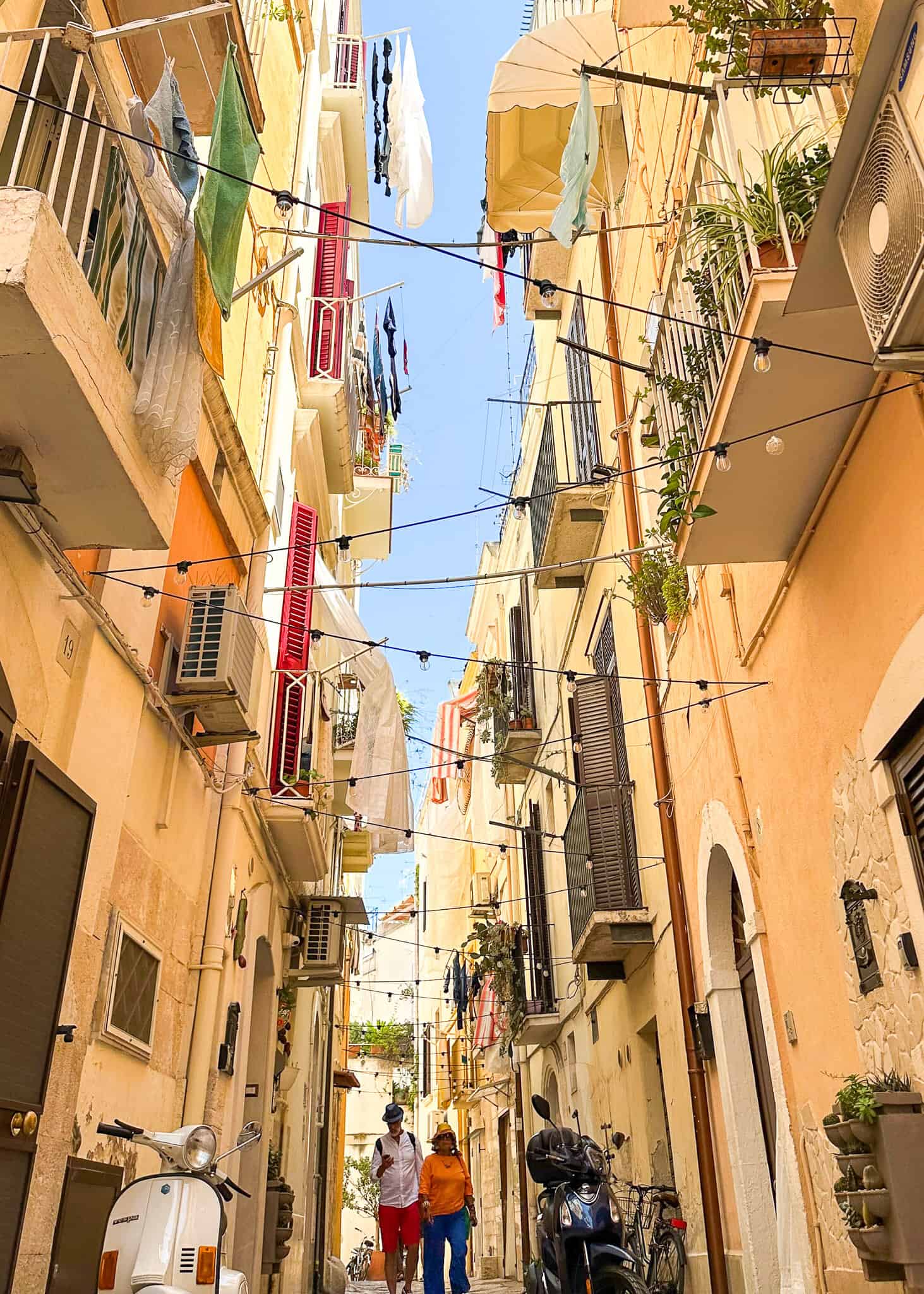 streets of bari -best places in puglia
