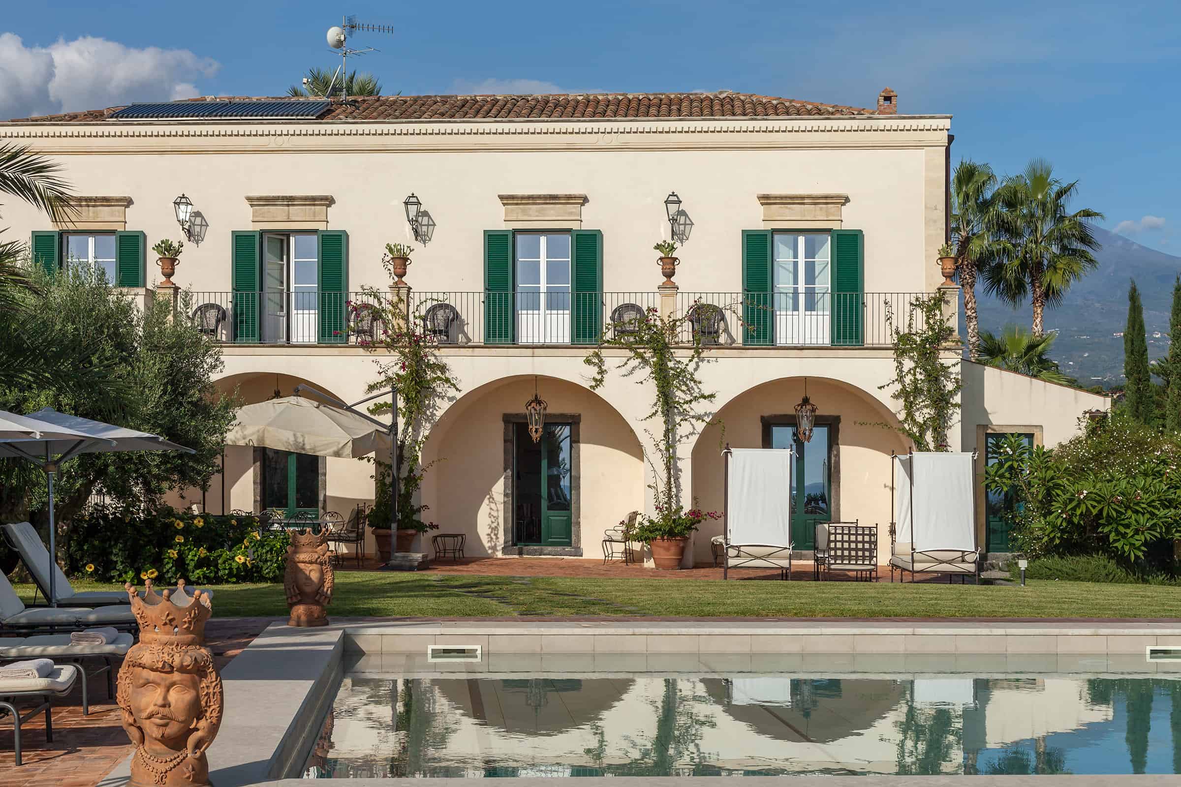 the thinking traveller villa, don venerando, luxury villa in sicily